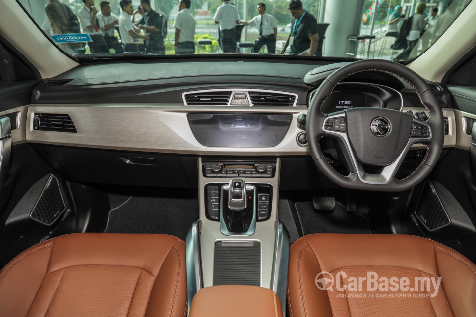 Proton X70 P7-90A CKD (2020) Interior