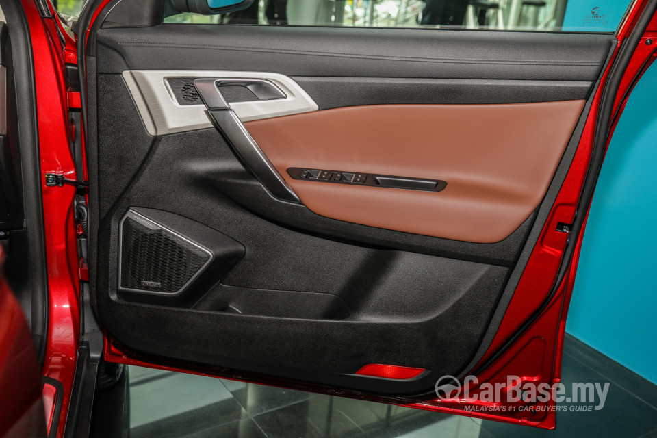 Proton X70 P7-90A CKD (2020) Interior