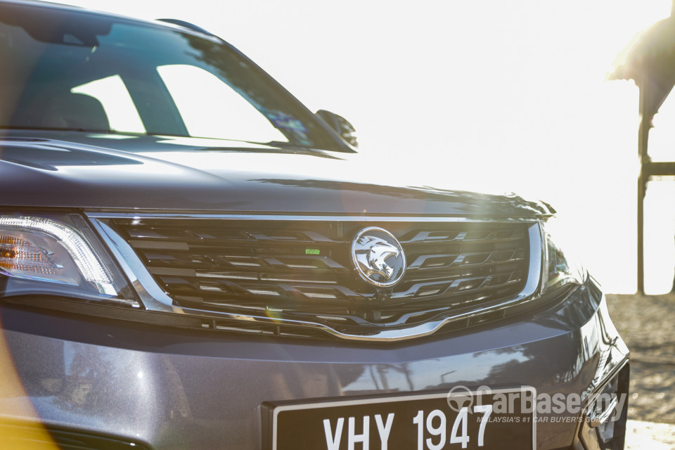 Proton X70 P7-90A MC (2022) Exterior