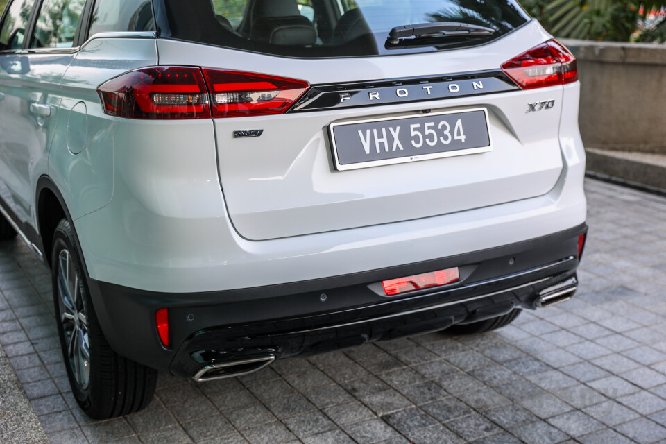 Proton X70 P7-90A MC (2022) Exterior