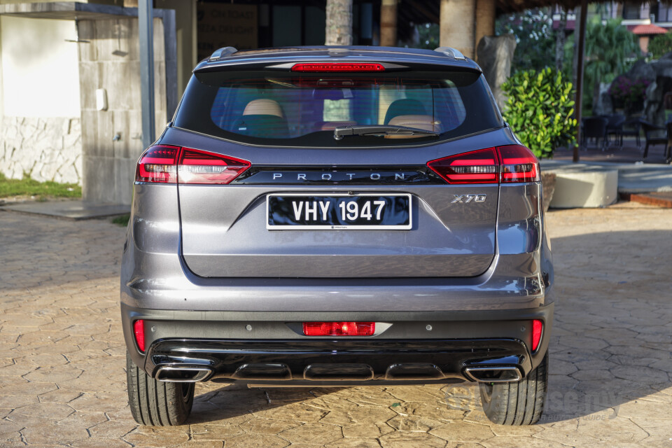 Proton X70 P7-90A MC (2022) Exterior