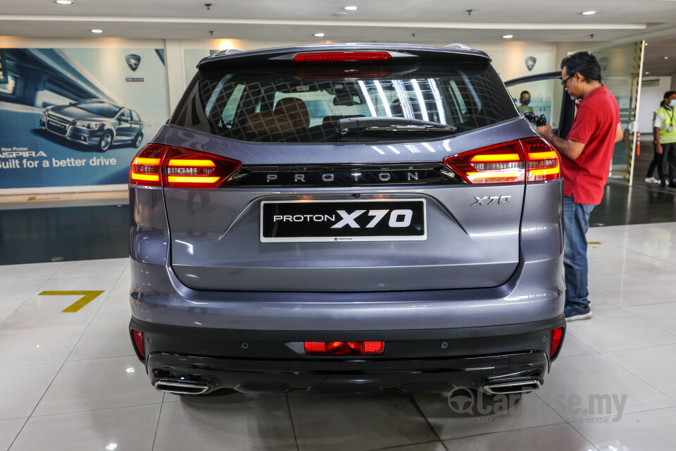 Proton X70 P7-90A MC (2022) Exterior