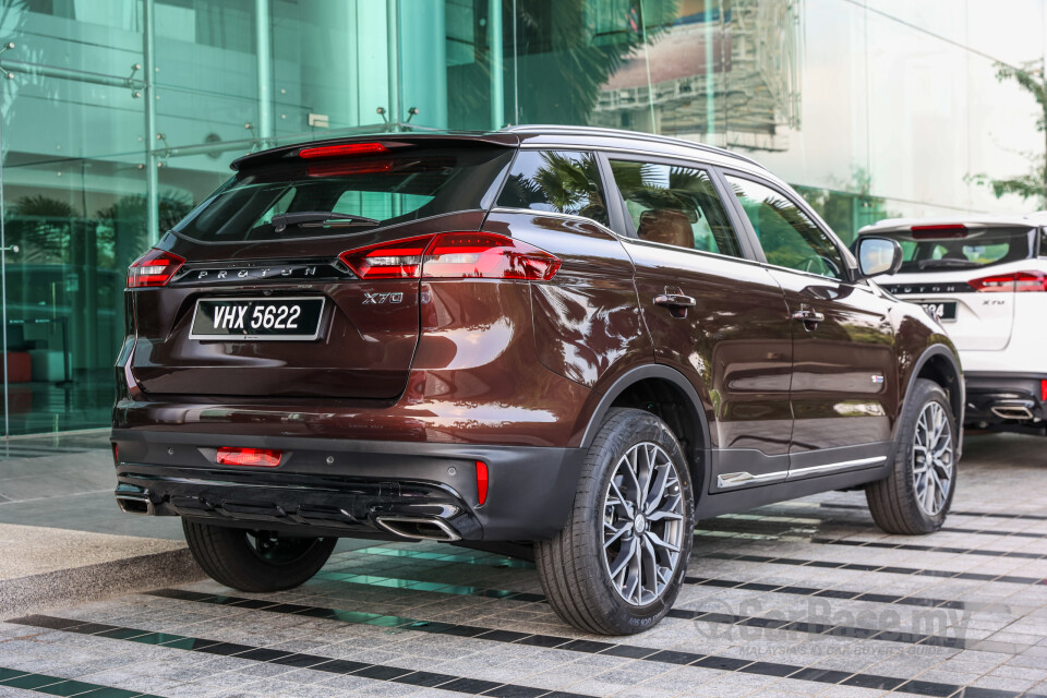Proton X70 P7-90A MC (2022) Exterior