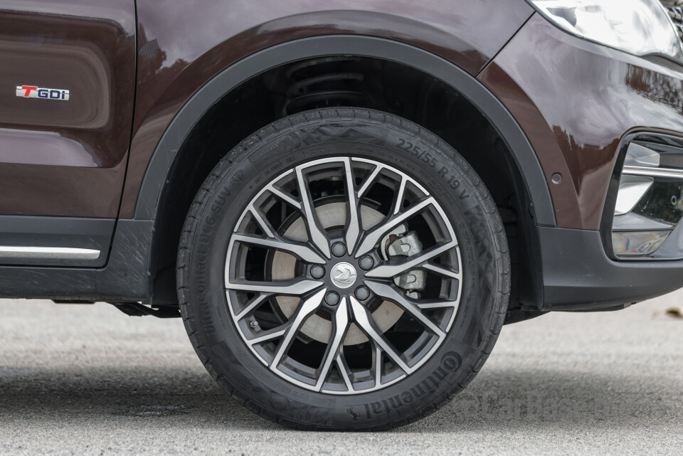 Proton X70 P7-90A MC (2022) Exterior