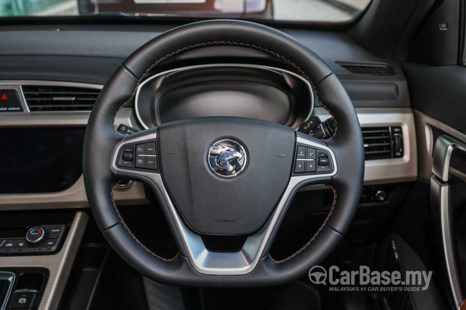 Proton X70 P7-90A MC (2022) Interior