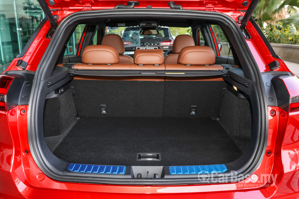 Proton X70 P7-90A MC (2022) Interior