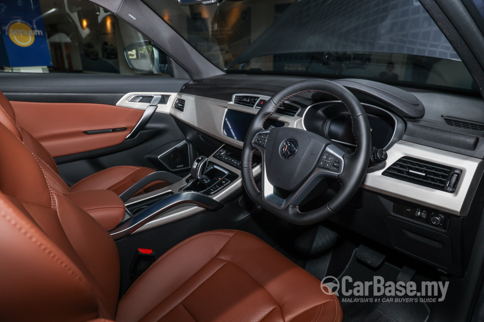 Proton X70 P7-90A MC (2022) Interior