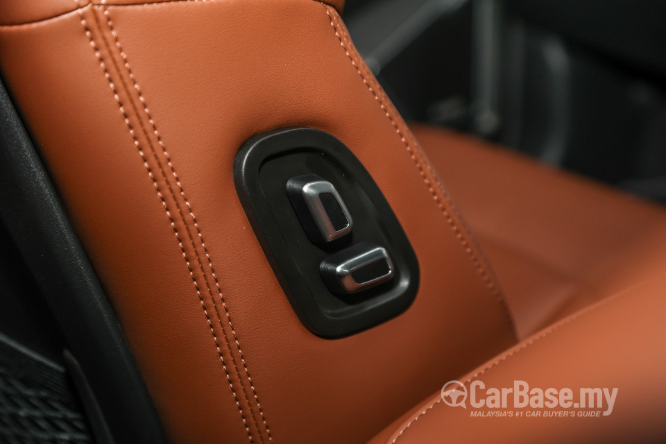 Proton X70 P7-90A MC (2022) Interior
