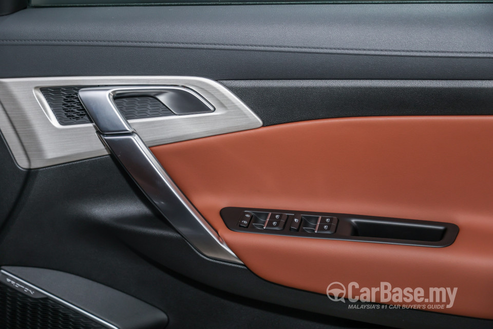 Proton X70 P7-90A MC (2022) Interior