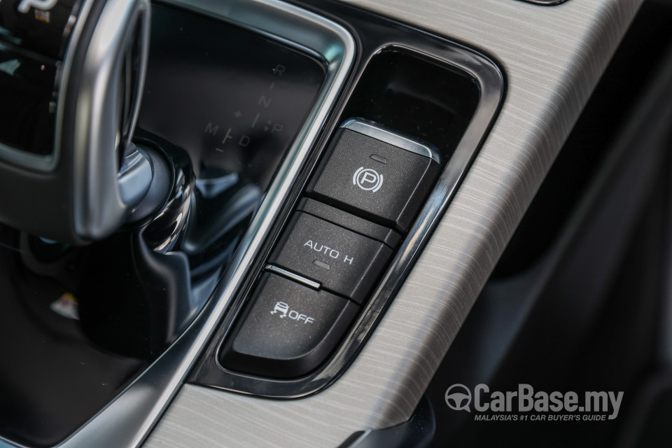 Proton X70 P7-90A MC (2022) Interior