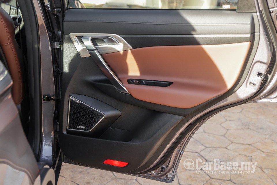 Proton X70 P7-90A MC (2022) Interior