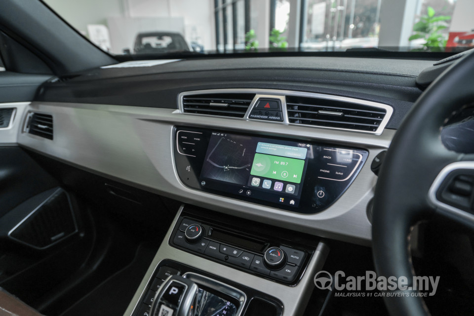Proton X70 P7-90A MC (2022) Interior