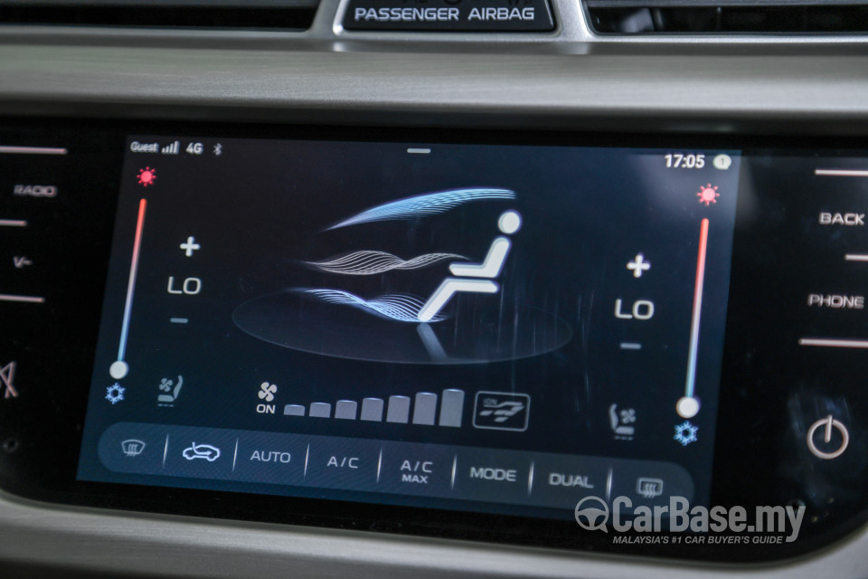 Proton X70 P7-90A MC (2022) Interior