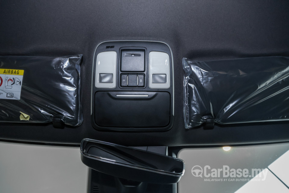 Proton X70 P7-90A MC (2022) Interior