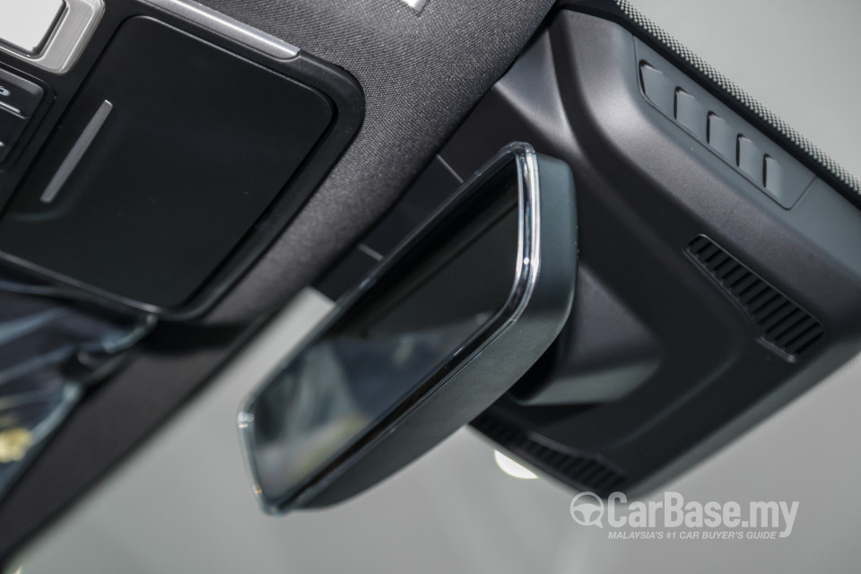 Proton X70 P7-90A MC (2022) Interior