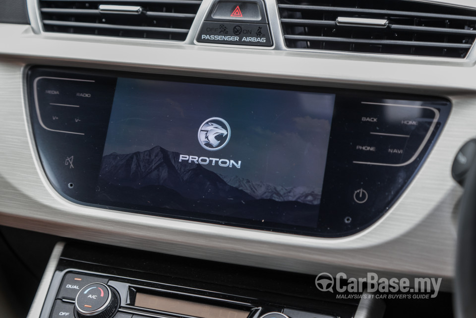 Proton X70 P7-90A MC (2022) Interior