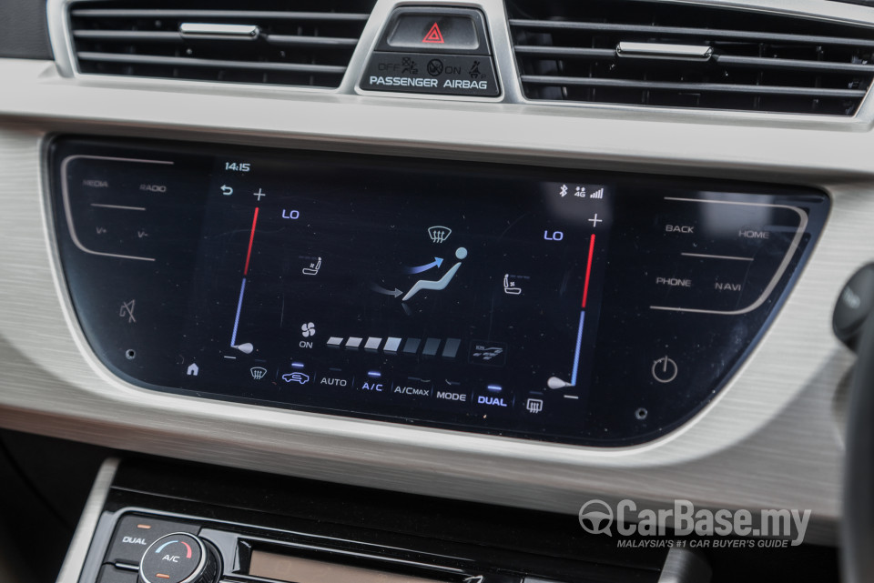 Proton X70 P7-90A MC (2022) Interior