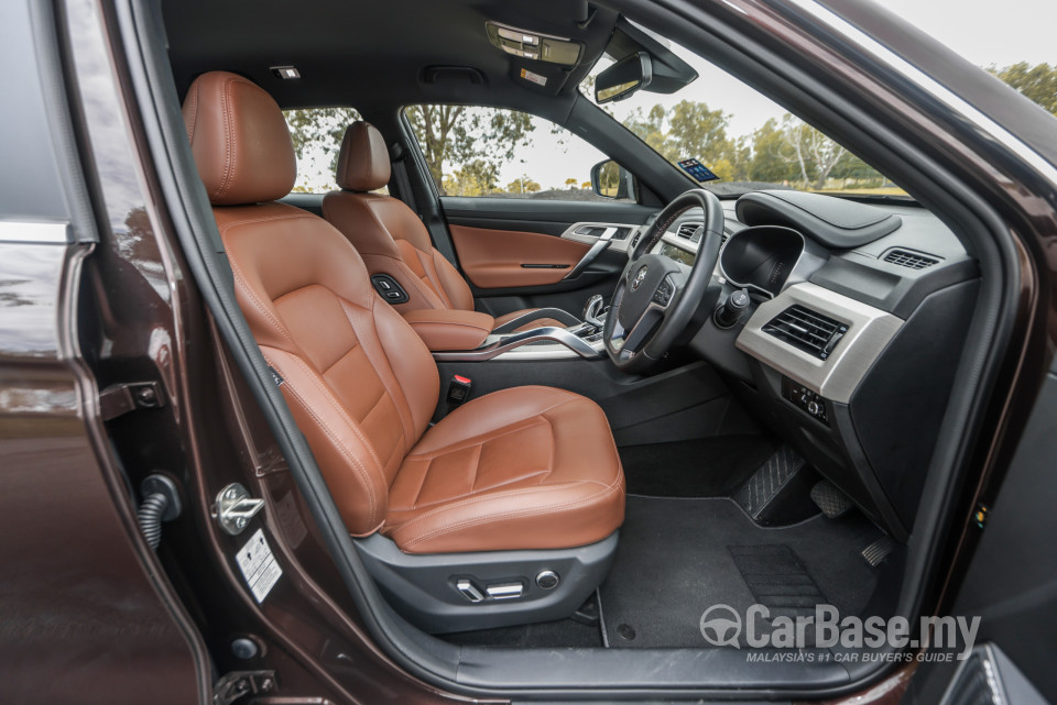 Proton X70 P7-90A MC (2022) Interior