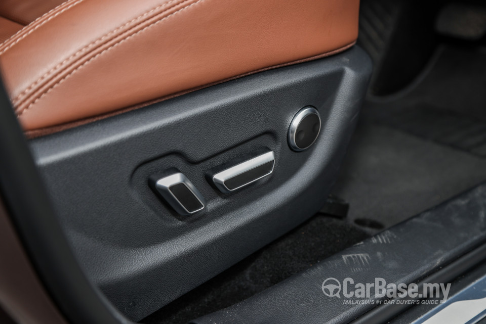 Proton X70 P7-90A MC (2022) Interior