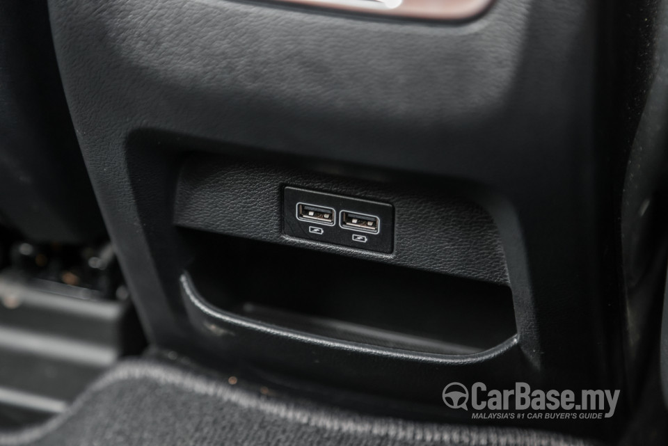 Proton X70 P7-90A MC (2022) Interior