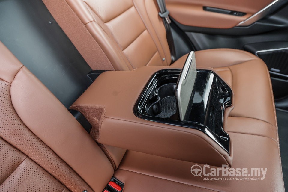 Proton X70 P7-90A MC (2022) Interior