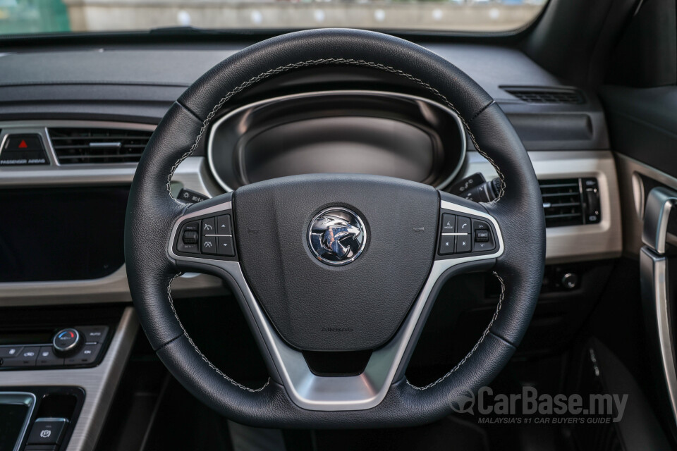 Proton X70 P7-90A MC (2022) Interior