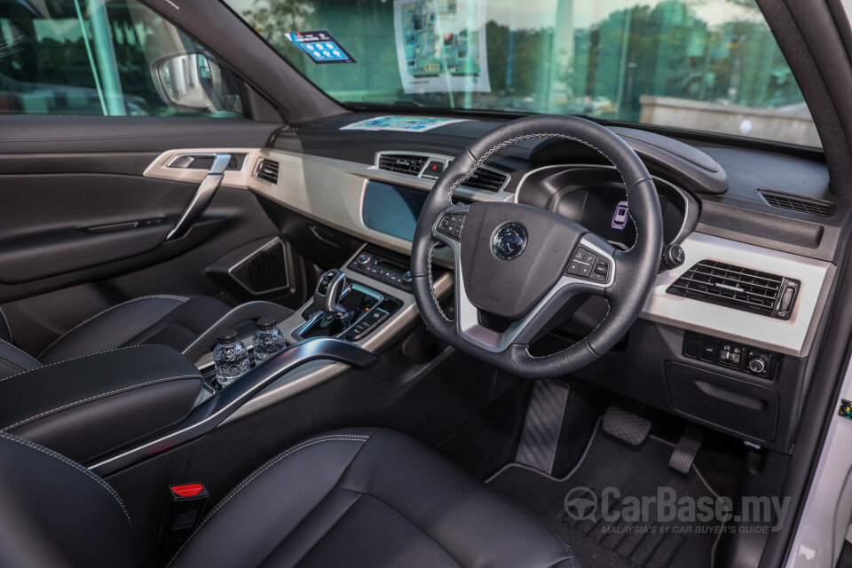 Proton X70 P7-90A MC (2022) Interior