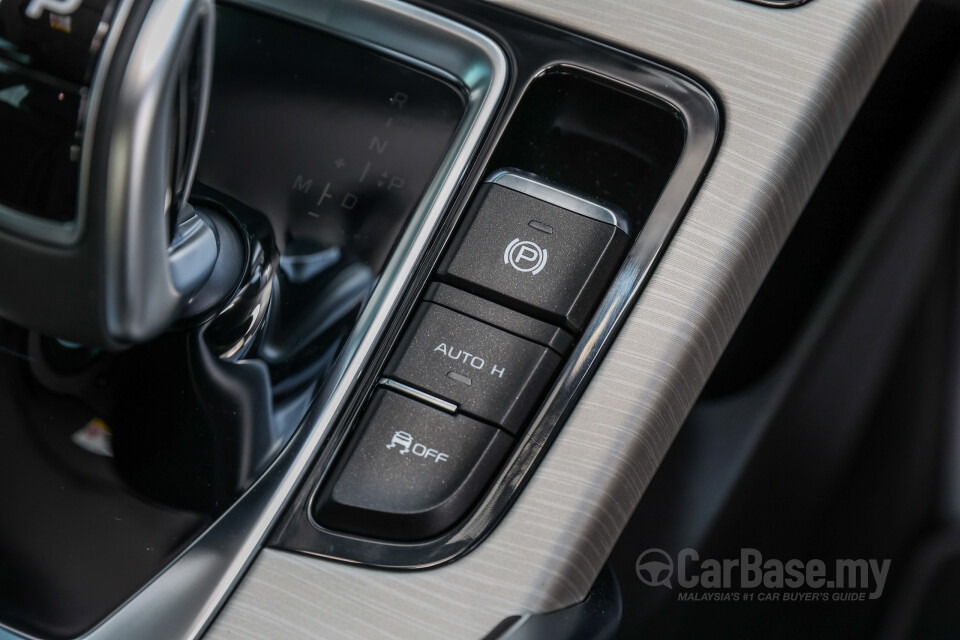 Proton X70 P7-90A MC (2022) Interior