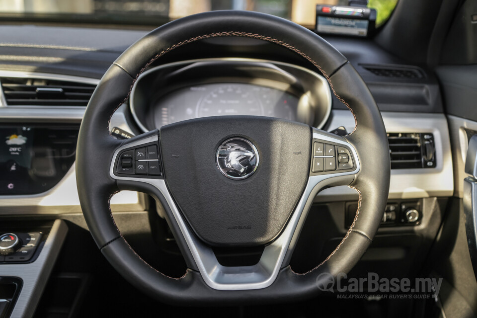 Proton X70 P7-90A MC (2022) Interior