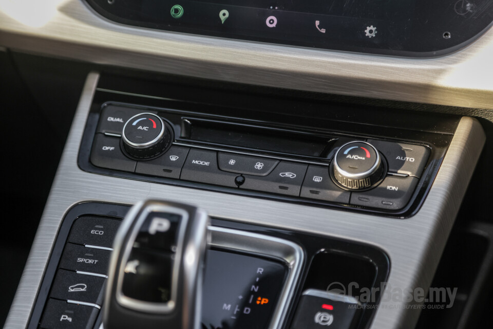 Proton X70 P7-90A MC (2022) Interior