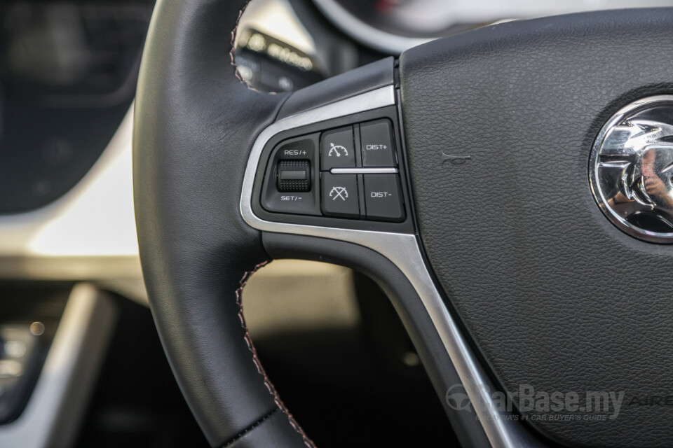 Proton X70 P7-90A MC (2022) Interior