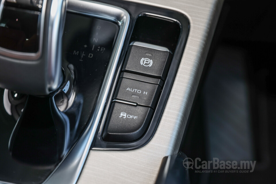 Proton X70 P7-90A MC (2022) Interior