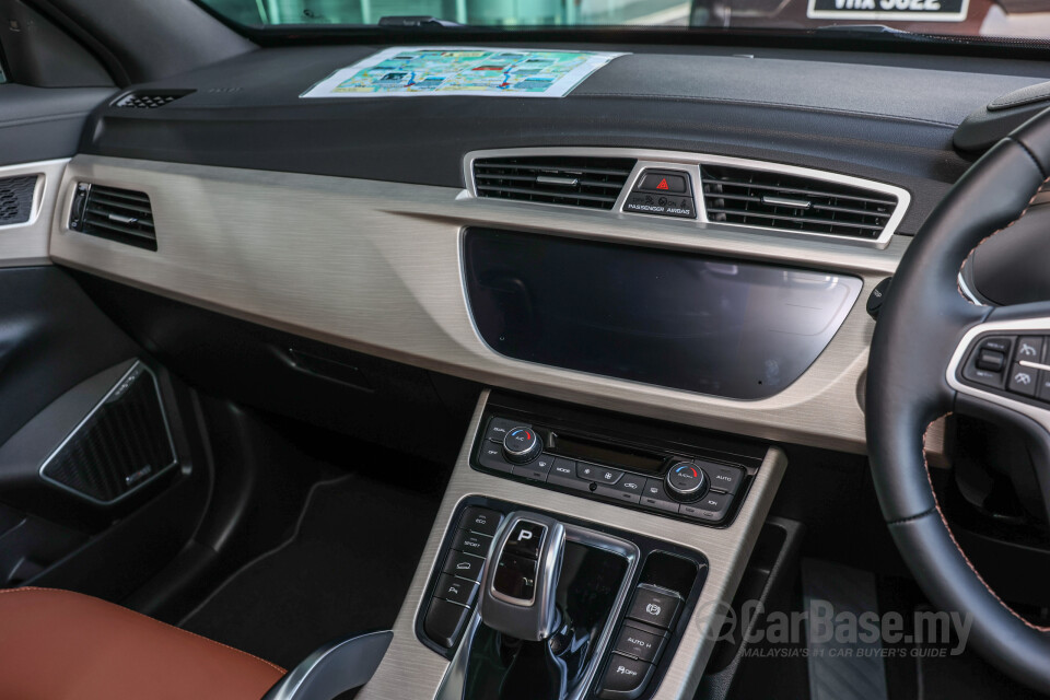 Proton X70 P7-90A MC (2022) Interior