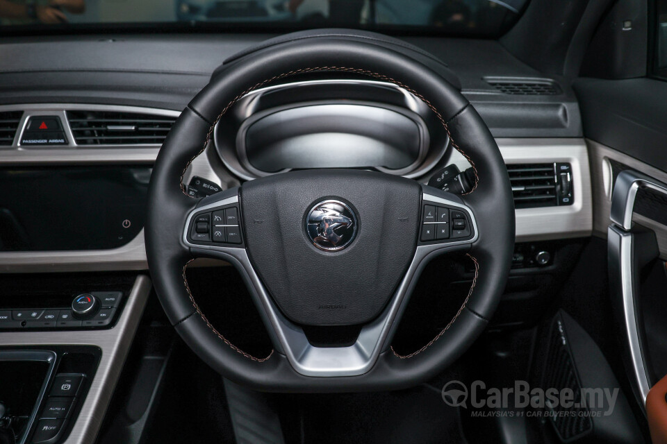 Proton X70 P7-90A MC (2022) Interior