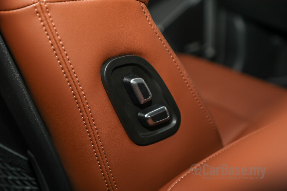 Proton X70 P7-90A MC (2022) Interior