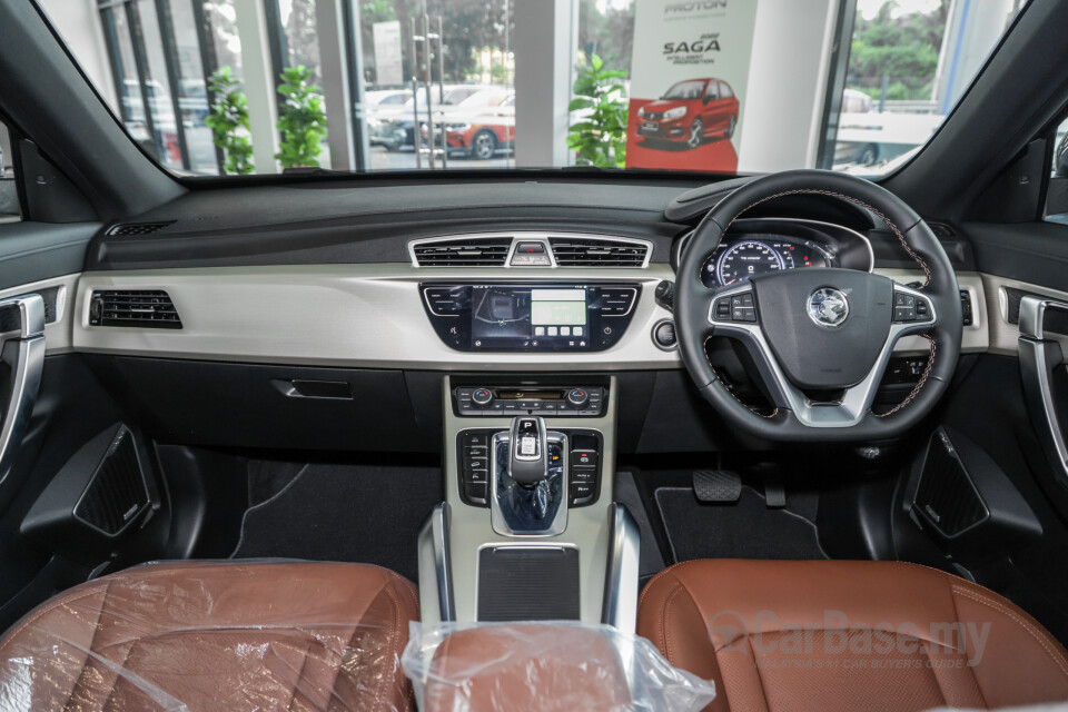 Proton X70 P7-90A MC (2022) Interior