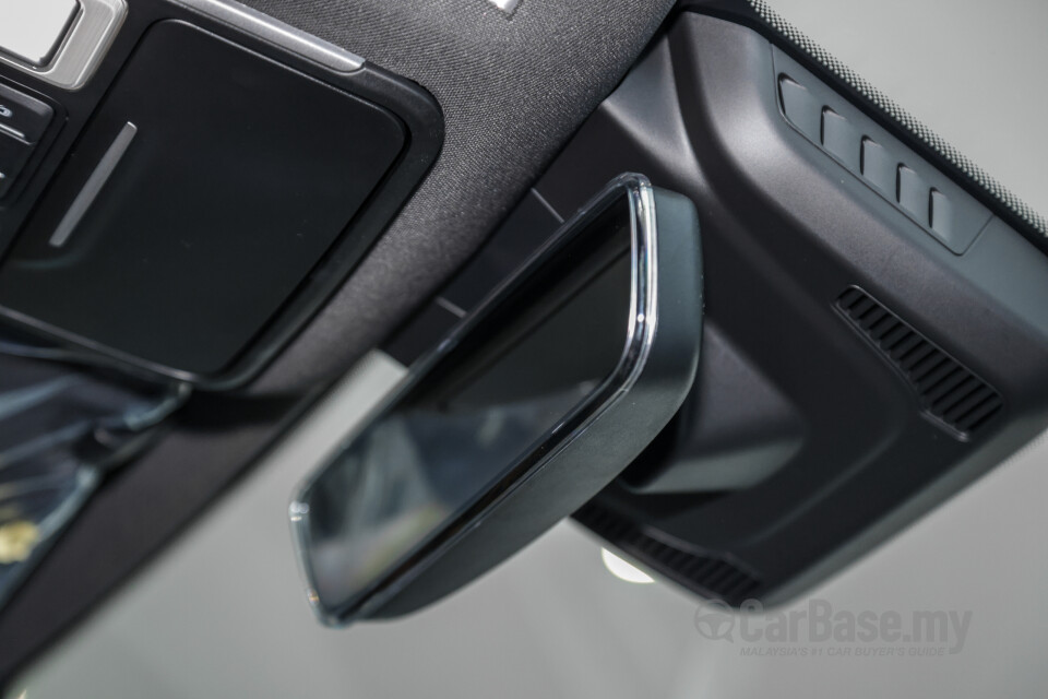 Proton X70 P7-90A MC (2022) Interior
