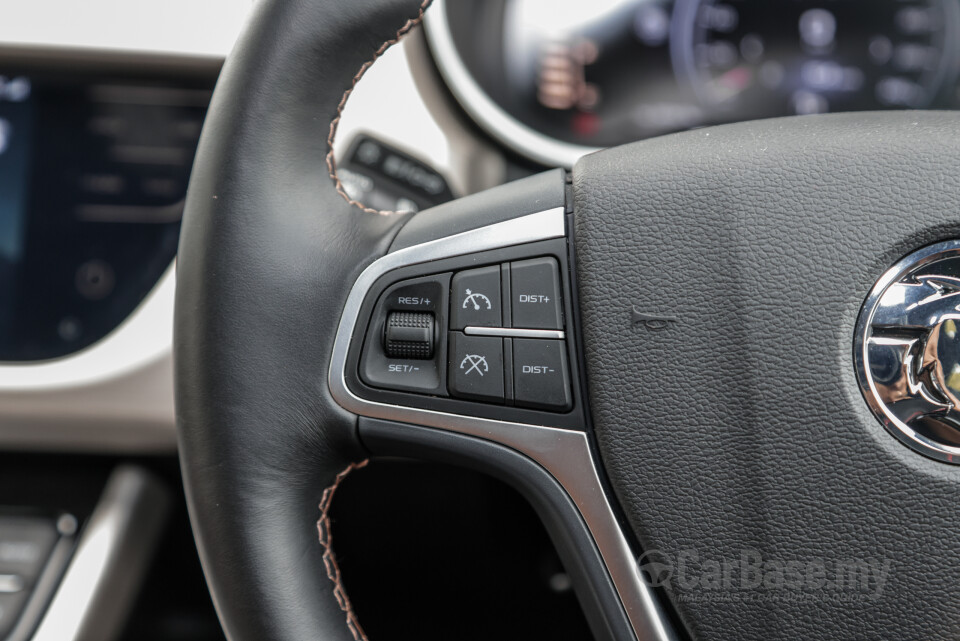 Proton X70 P7-90A MC (2022) Interior