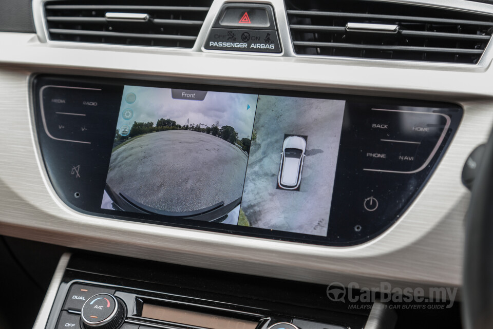 Proton X70 P7-90A MC (2022) Interior