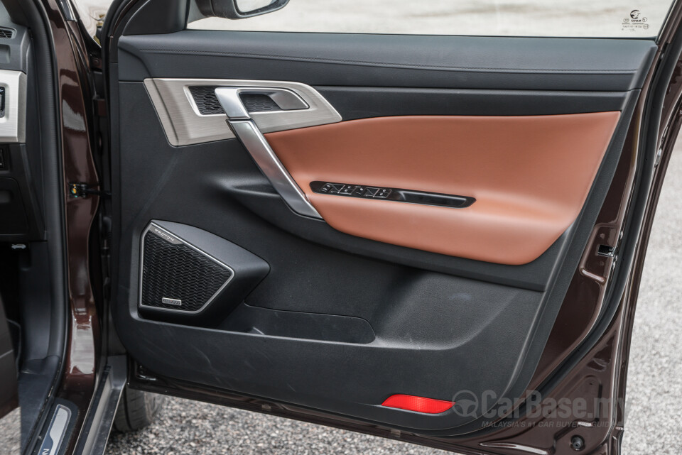 Proton X70 P7-90A MC (2022) Interior