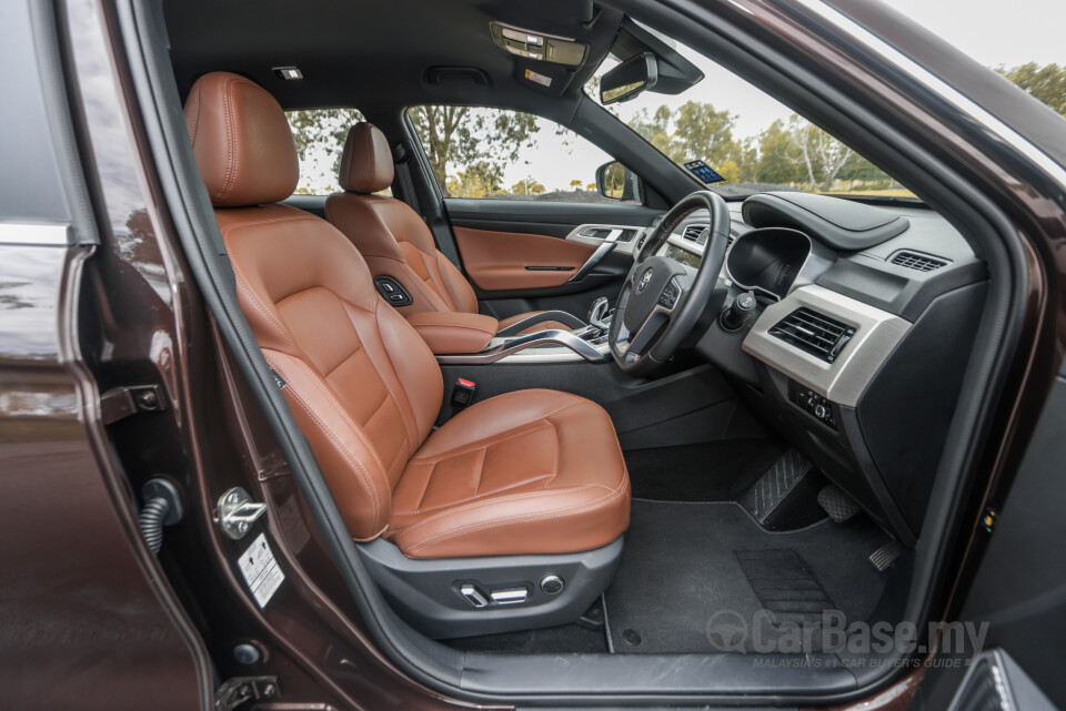 Proton X70 P7-90A MC (2022) Interior