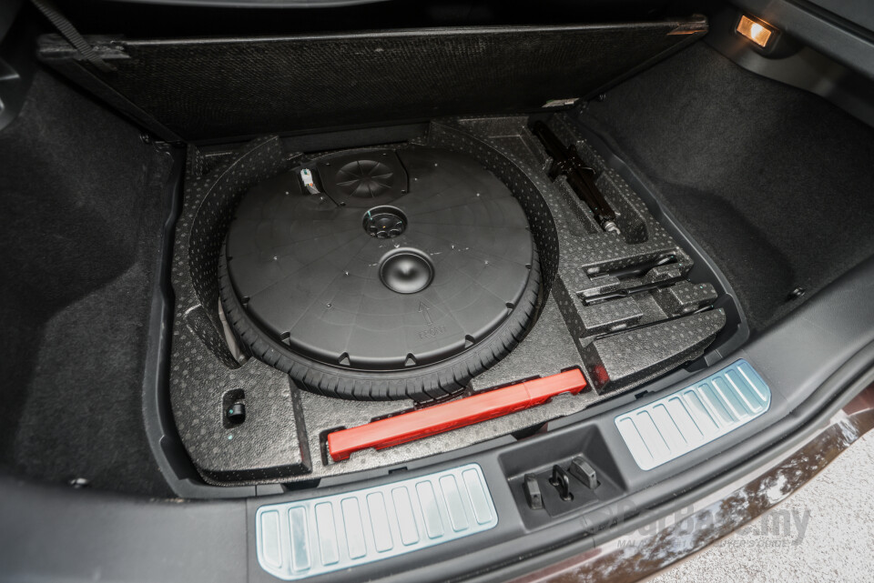 Proton X70 P7-90A MC (2022) Interior