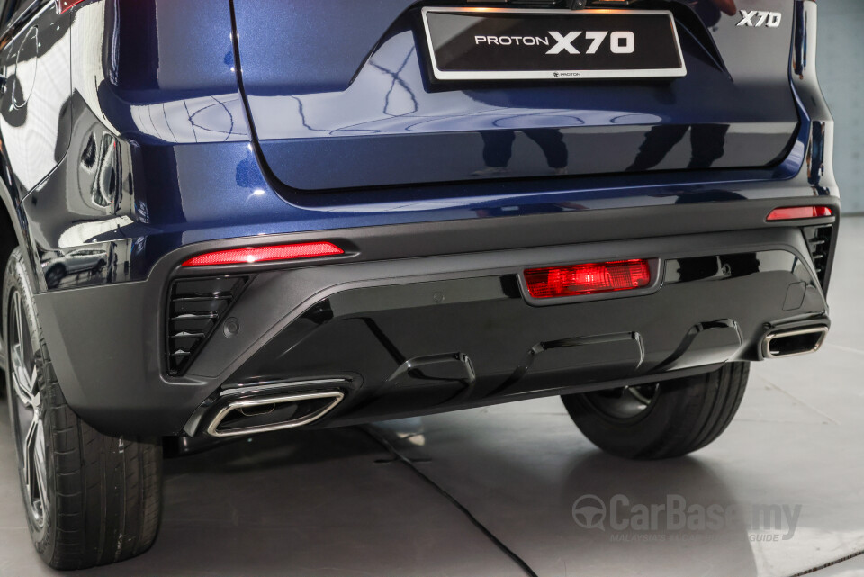 Proton X70 P7-90A FL (2024) Exterior