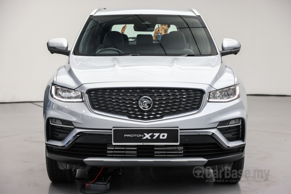 Proton X70 P7-90A FL (2024) Exterior