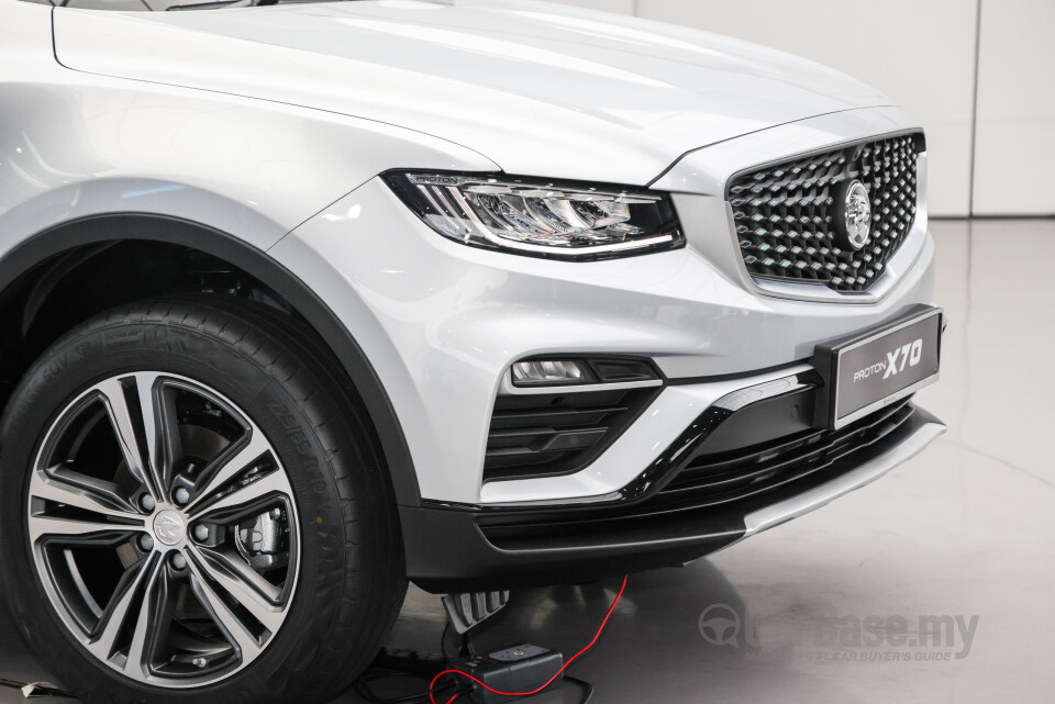 Proton X70 P7-90A FL (2024) Exterior