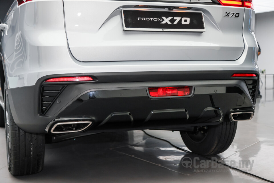 Proton X70 P7-90A FL (2024) Exterior