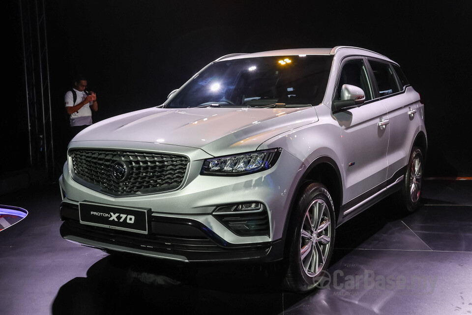 Proton X70 P7-90A FL (2024) Exterior