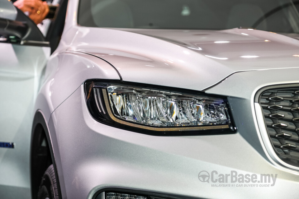 Proton X70 P7-90A FL (2024) Exterior