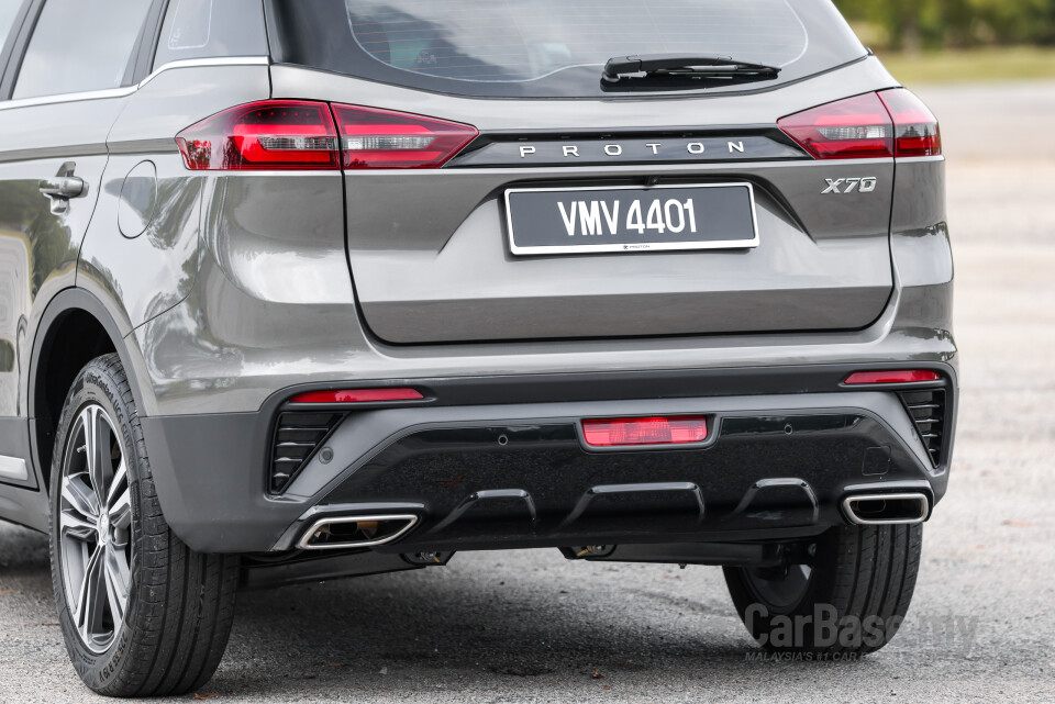 Proton X70 P7-90A FL (2024) Exterior