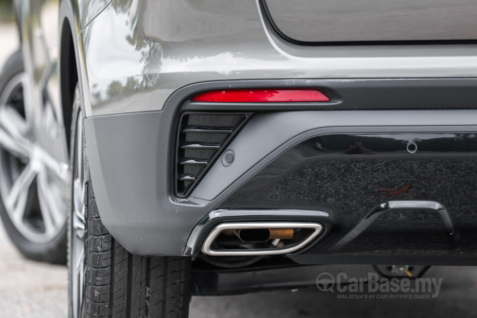 Proton X70 P7-90A FL (2024) Exterior